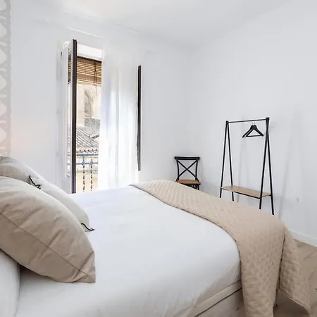 Bright And Elegant Gran Via Apartment Granada