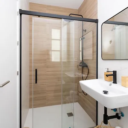 Bright And Elegant Gran Via Apartment *
