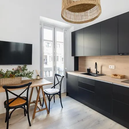 Bright And Elegant Gran Via Apartment Granada